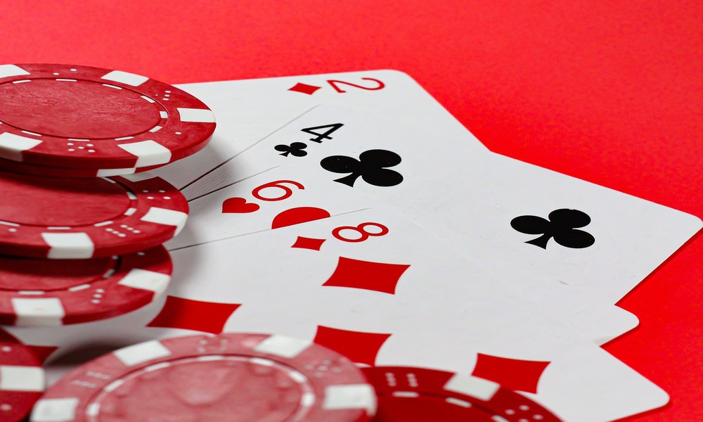 What separates close baccarat finishes from wider victories?